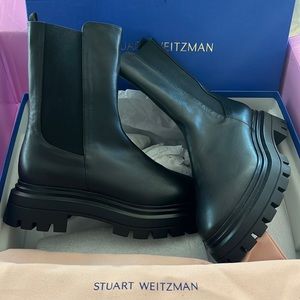 NIB Stuart Weitzman Bedford bootie size 8.5 / 39